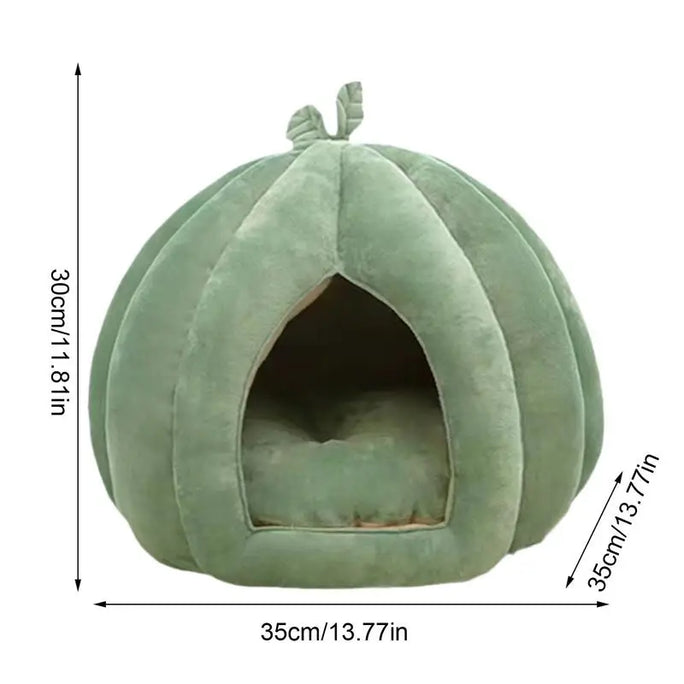 Pumpkin shaped cat bed