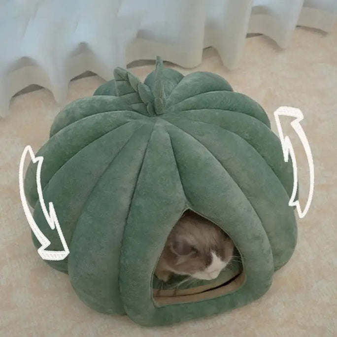 Pumpkin shaped cat bed